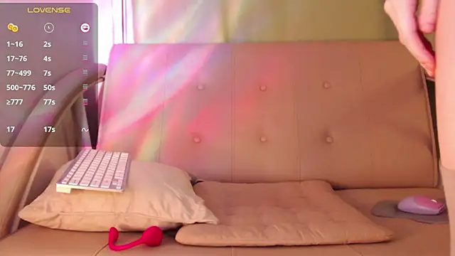 Lindelicious online show from 04/15/26, 05:50