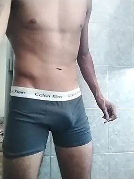 Snapshot of casalhot2533 chatting on 02/25/25, 02:04 casalhot2533 online show from 02/25/25, 02:04