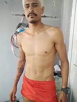 Snapshot of casalhot2533 chatting on 09/21/25, 01:38 casalhot2533 online show from 09/21/25, 01:38