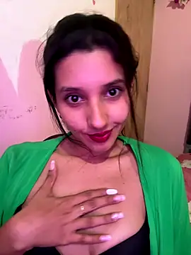 emmariders2 online show from 10/19/25, 07:38