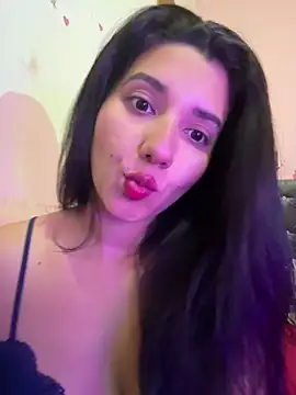 emmariders2 online show from 10/14/25, 03:40