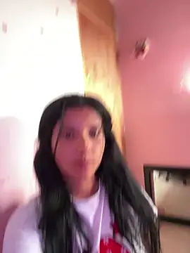 emmariders2 online show from 12/21/25, 03:03