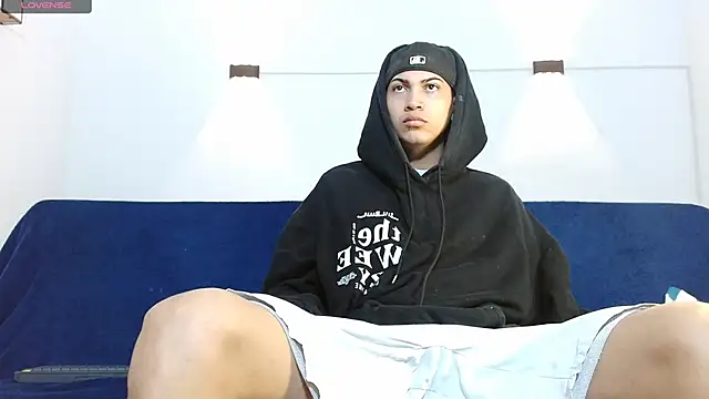 Snapshot of Br4ndxpimm chatting on 10/01/25, 03:38 Br4ndxpimm online show from 10/01/25, 03:38