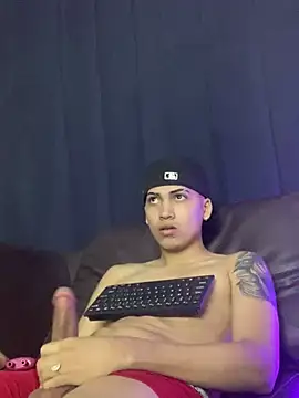 Snapshot of Br4ndxpimm chatting on 02/08/25, 09:36 Br4ndxpimm online show from 02/08/25, 09:36