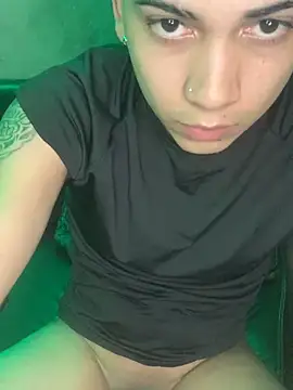 Snapshot of Br4ndxpimm chatting on 01/18/25, 11:11 Br4ndxpimm online show from 01/18/25, 11:11