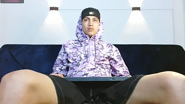 Snapshot of Br4ndxpimm chatting on 09/26/25, 04:25 Br4ndxpimm online show from 09/26/25, 04:25