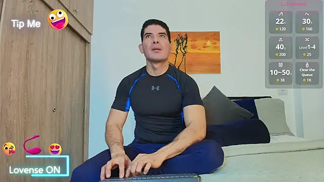 Snapshot of Andrewstelle_coleman chatting on 10/03/25, 03:41 Andrewstelle coleman online show from 10/03/25, 03:41