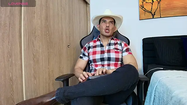 Andrewstelle coleman online show from 04/15/26, 02:39