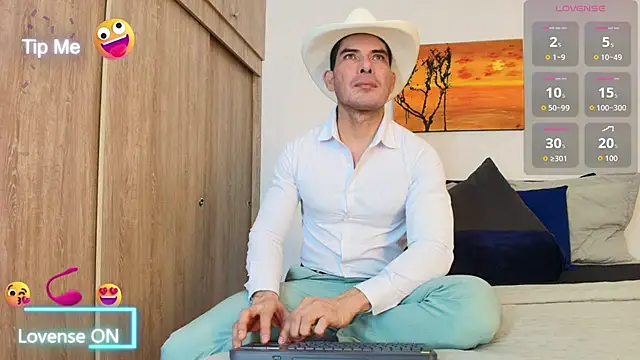 Andrewstelle coleman online show from 12/05/25, 01:16