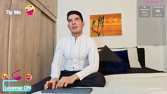 Andrewstelle coleman online show from 10/30/25, 05:32