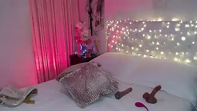 Snapshot of Von_T_ chatting on 03/21/25, 10:50 Von T  online show from 03/21/25, 10:50