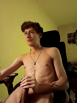 Snapshot of HalloMarcy chatting on 09/21/25, 06:57 HalloMarcy online show from 09/21/25, 06:57