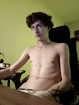 Snapshot of HalloMarcy chatting on 10/27/25, 09:32 HalloMarcy online show from 10/27/25, 09:32