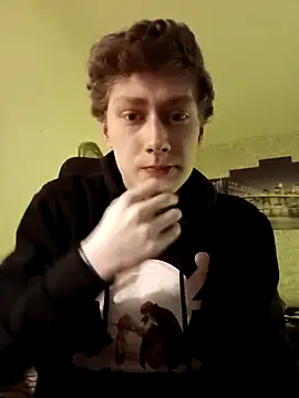 Snapshot of HalloMarcy chatting on 01/09/25, 11:25 HalloMarcy online show from 01/09/25, 11:25