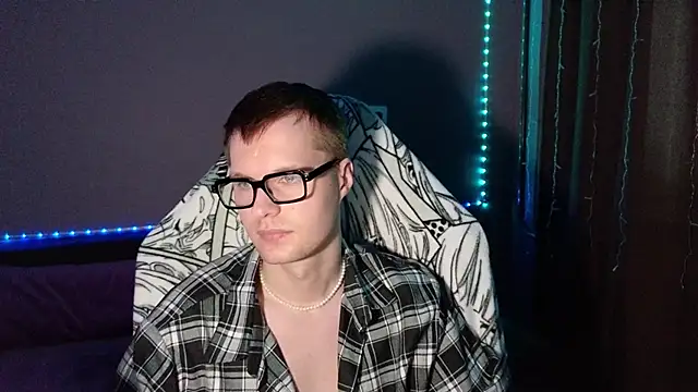 Leonnextdoor online show from 01/15/25, 09:02