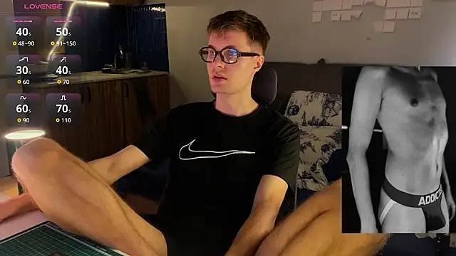 Leonnextdoor online show from 02/27/26, 05:13