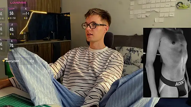 Leonnextdoor online show from 02/25/26, 10:04