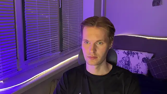 Leonnextdoor online show from 01/16/26, 06:01