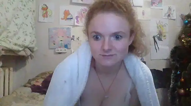 Snapshot of Rae_Jeannie chatting on 01/05/25, 07:07 Rae Jeannie online show from 01/05/25, 07:07