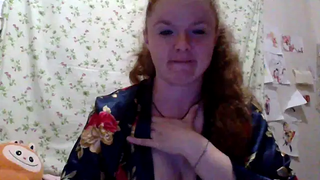 Snapshot of Rae_Jeannie chatting on 05/31/26, 06:20 Rae Jeannie online show from 05/31/26, 06:20