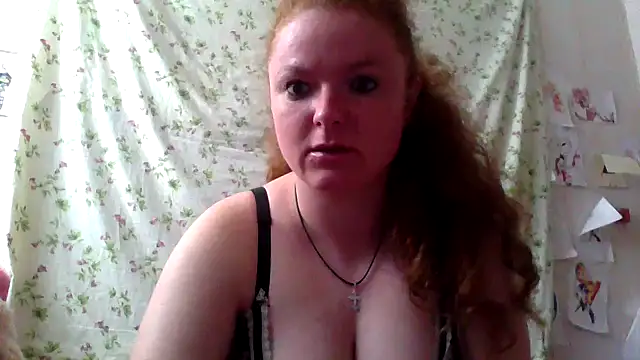 Snapshot of Rae_Jeannie chatting on 05/06/26, 06:39 Rae Jeannie online show from 05/06/26, 06:39
