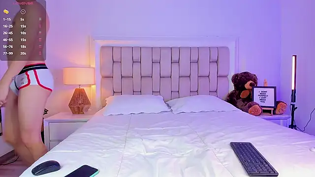 Maxi little online show from 11/28/25, 09:15