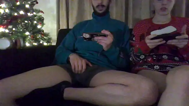 Snapshot of Levi_Latino chatting on 12/26/24, 06:33 Levi Latino online show from 12/26/24, 06:33