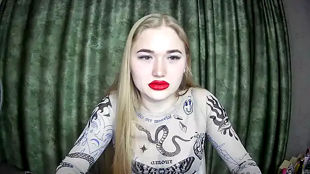 dorisss24 online show from 12/27/24, 02:22