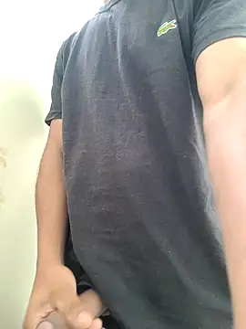 Snapshot of tesaodaweb chatting on 02/15/26, 10:25 tesaodaweb online show from 02/15/26, 10:25