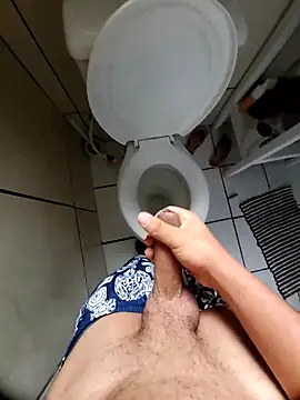 Snapshot of tesaodaweb chatting on 02/20/26, 04:31 tesaodaweb online show from 02/20/26, 04:31