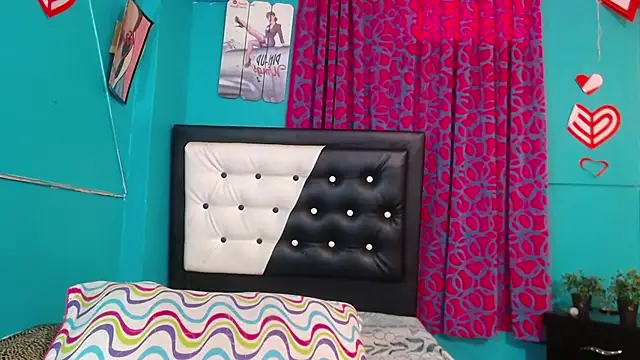 valerie mase online show from 09/19/25, 07:07