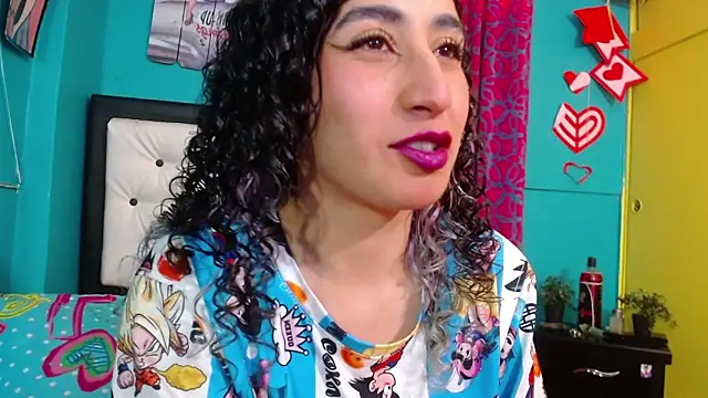 valerie mase online show from 11/04/25, 07:06