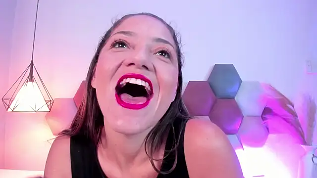 EloiseQuinn online show from 09/23/25, 01:51