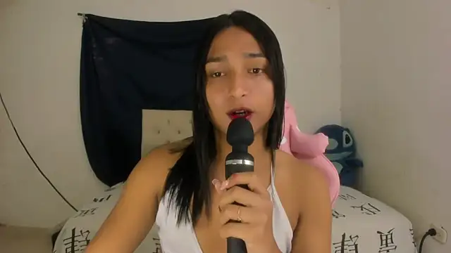 Miss noah18 online show from 11/08/25, 09:18