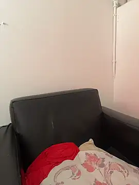 Ninabrunette18 online show from 04/01/26, 01:23