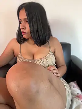 Ninabrunette18 online show from 04/10/26, 12:01