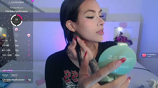 VenusEvans1 online show from 02/07/25, 10:09