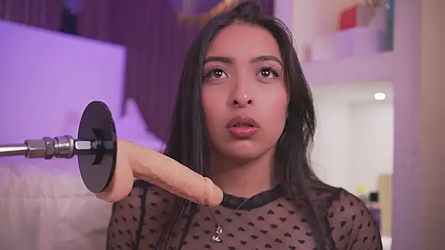 Camila dupont online show from 05/05/26, 03:20