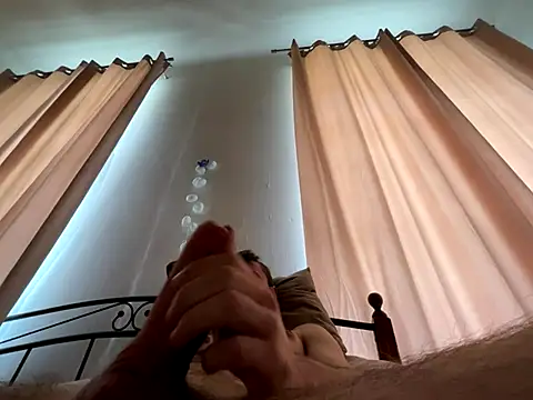 tomasek28 online show from 10/05/25, 07:43