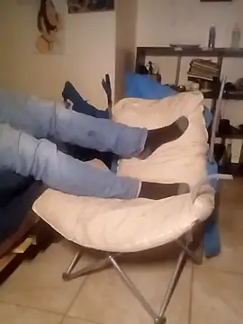 k1oudE online show from 11/05/25, 03:48