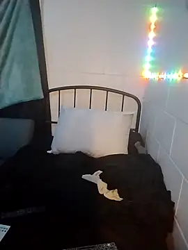 k1oudE online show from 03/31/26, 03:14