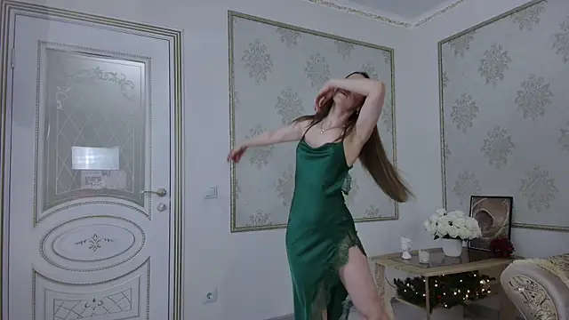 Snapshot of HelenBenit chatting on 03/14/25, 02:31 HelenBenit online show from 03/14/25, 02:31