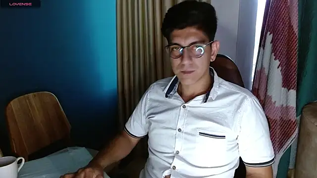 Noah-cock online show from 11/26/25, 10:32