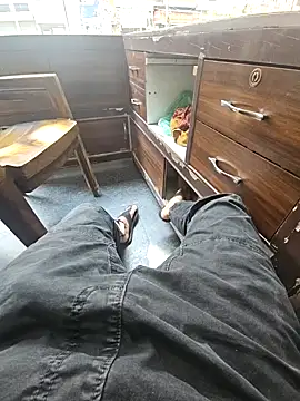 pyasevickybabu563 online show from 03/17/25, 04:51