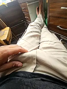 pyasevickybabu563 online show from 10/08/25, 05:42