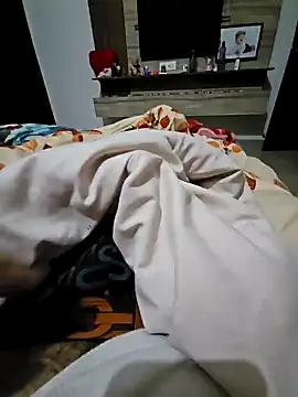 pyasevickybabu563 online show from 10/12/25, 04:25