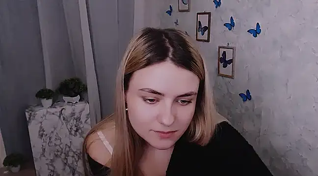 shy sabrina  online show from 03/20/25, 12:43