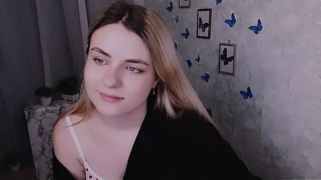 shy sabrina  online show from 03/20/25, 09:37