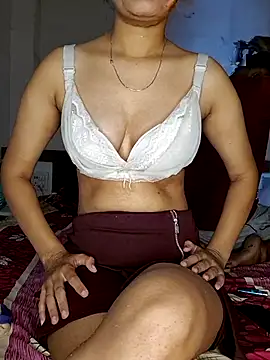Snapshot of cutieAnkita chatting on 07/08/26, 06:25 cutieAnkita online show from 07/08/26, 06:25