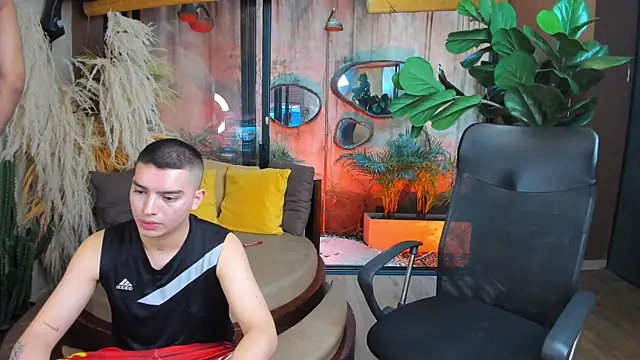 MarcoVitto online show from 11/22/25, 07:46